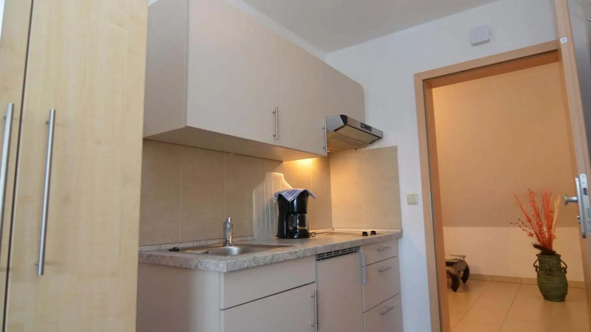 Beautiful Apartment In Rotthalmuenster With Garden