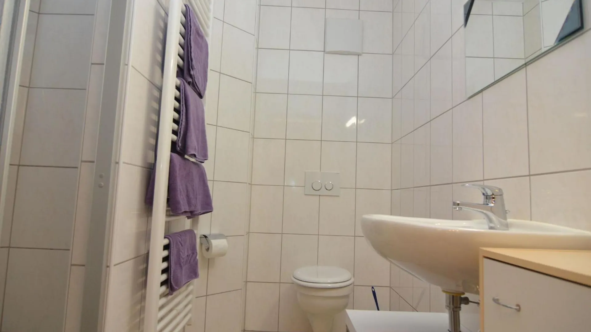 Beautiful Apartment In Rotthalmuenster With Garden