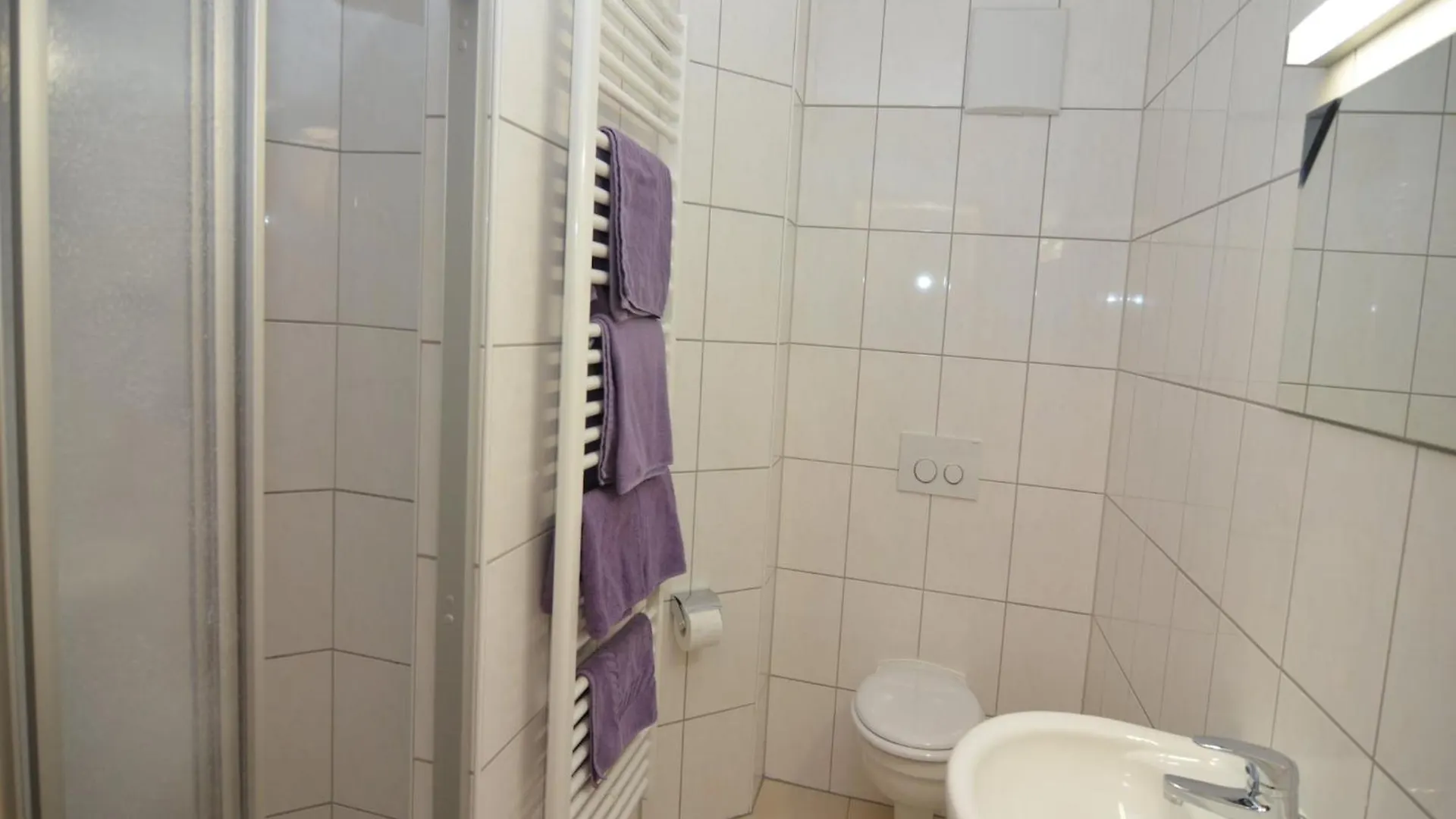 Beautiful Apartment In Rotthalmuenster With Garden
